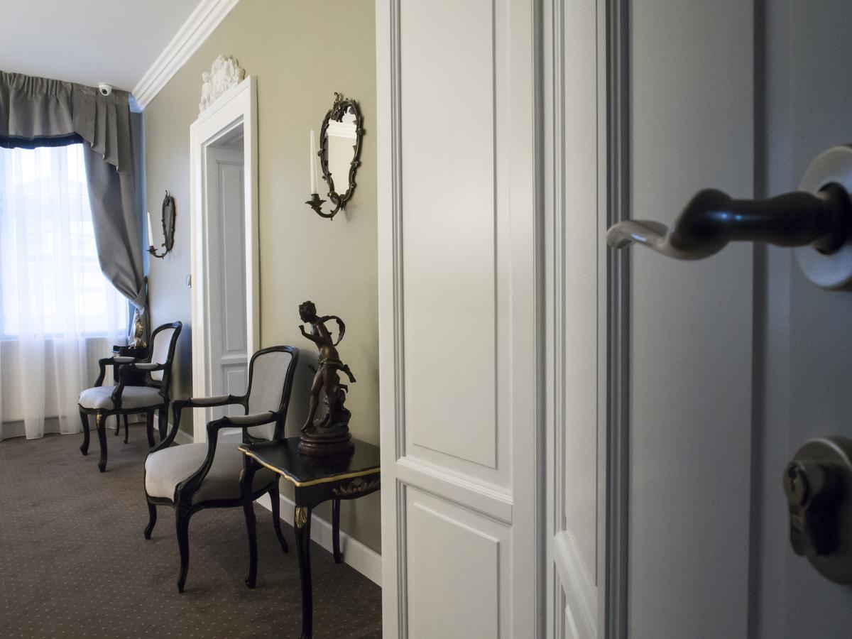 Maison Elysee Сибиу Экстерьер фото
